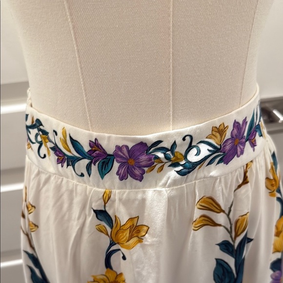 FARM Rio Floral Sicilia Long Skirt Size S - Picture 6 of 8